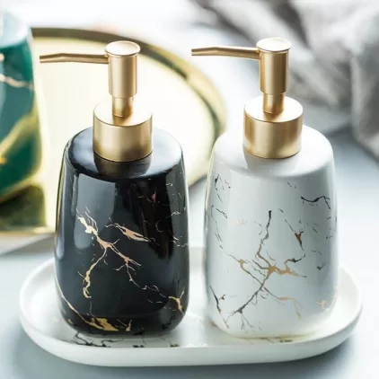 BÌNH SỨ KHÁCH SẠN